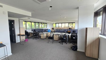 משרד להשכרה