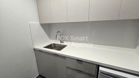 Γραφείο προς ενοικίαση