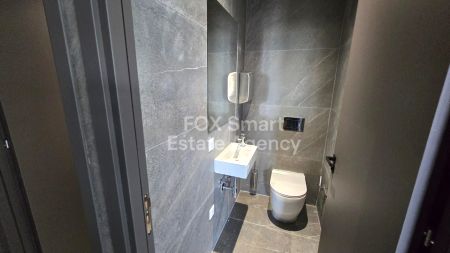 Γραφείο προς ενοικίαση