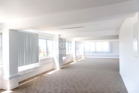 Thumbnail 2 Εμπορικό Ακίνητο Προς Ενοικίαση Λεμεσος