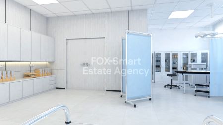 Γραφείο προς πώληση