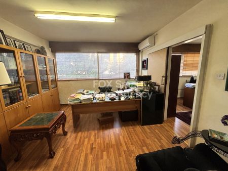 Thumbnail 3 Εμπορικό Ακίνητο Προς Πώληση Λεμεσος