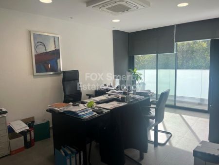 משרד למכירה