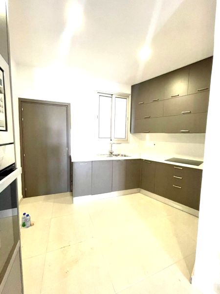 Thumbnail 5 Commercial Property In Vendita Paphos