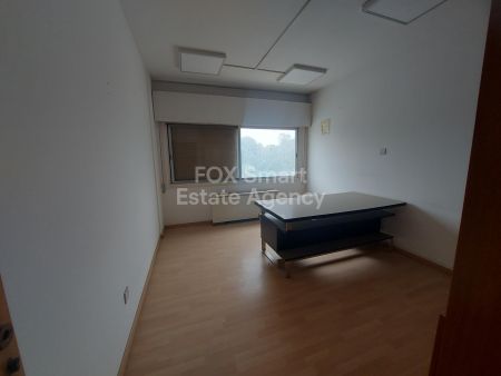 משרד למכירה