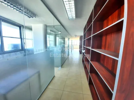 משרד השכרה להשכרה