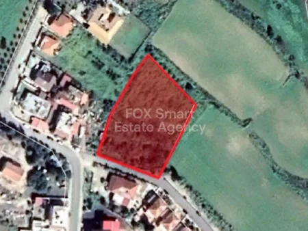 קרקע למגורים למכירה