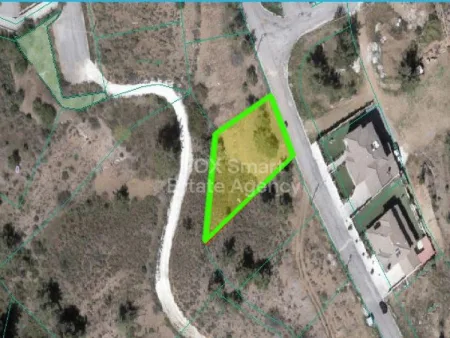 קרקע למגורים למכירה