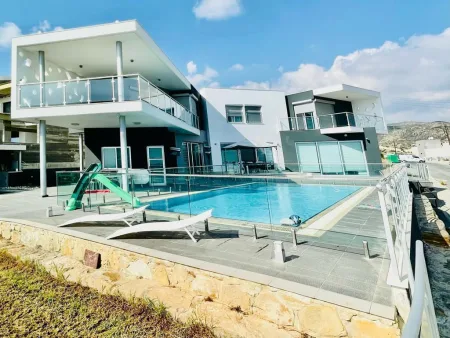 Villa in vendita