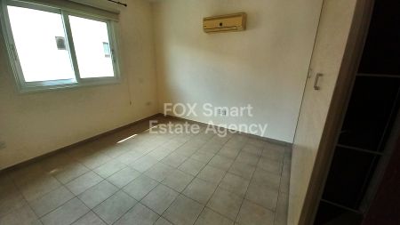 Thumbnail 5 Nieruchomości Do Wynajęcia Aglandjia