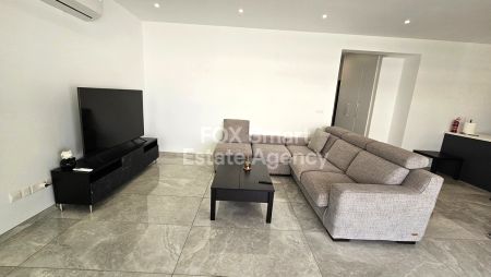 Thumbnail 2 Penthouse Zur Miete In Zypern