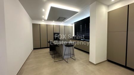 פנטהאוז להשכרה