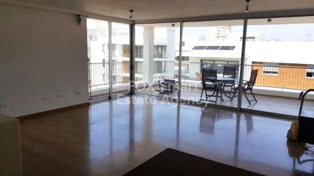 Ρετιρέ προς ενοικίαση