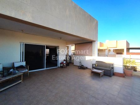 פנטהאוז למכירה