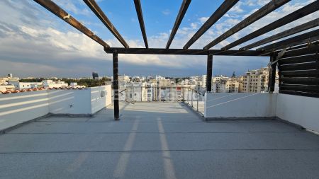 פנטהאוז למכירה