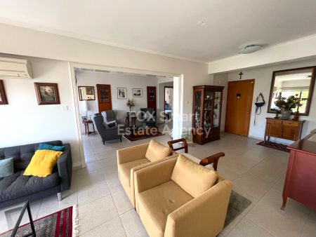 Ρετιρέ προς πώληση