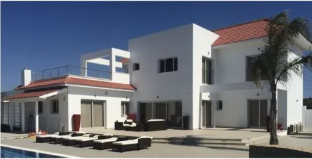 Villa in vendita