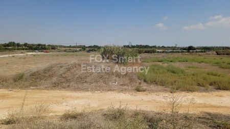 Жилой участок на продажу