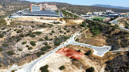 Жилой участок на продажу