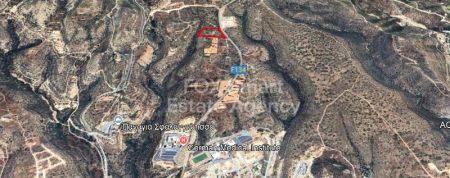 Жилой участок на продажу