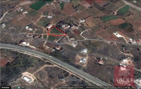 Жилой участок на продажу