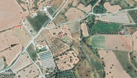 Жилой участок на продажу