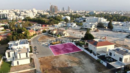 קרקע למגורים למכירה