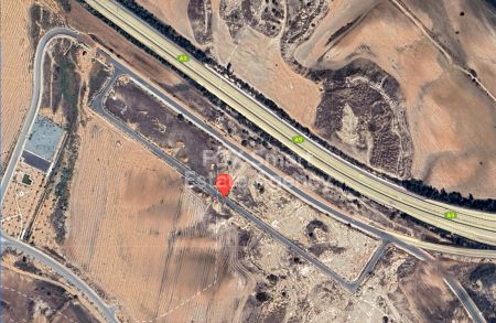 Działka mieszkalna na sprzedaż