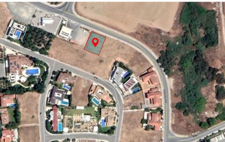 קרקע למגורים למכירה
