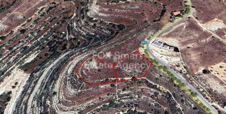 Жилой участок на продажу