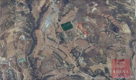 Жилой участок на продажу