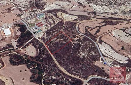 Жилой участок