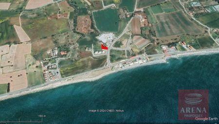 Жилой участок на продажу