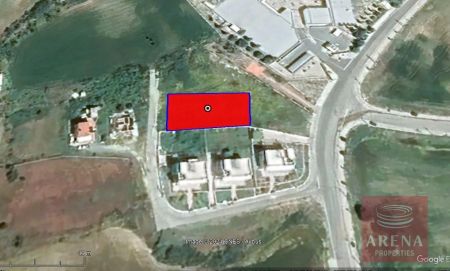 Жилой участок