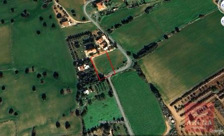 Жилой участок