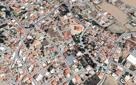 Жилой участок на продажу