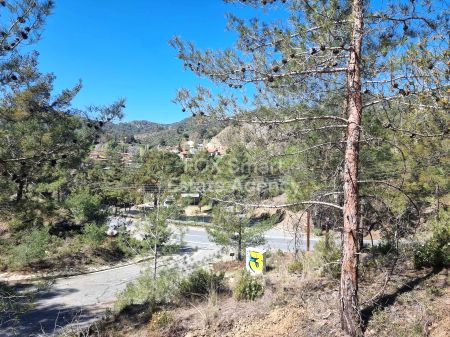 Жилой участок на продажу