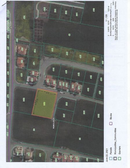 Жилой участок на продажу