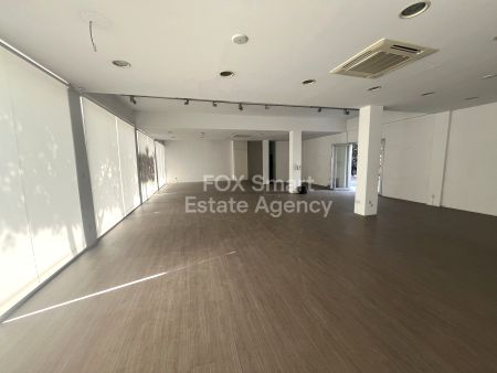 מסחר להשכרה