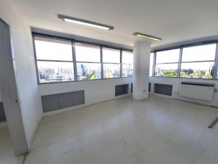 Γραφείο προς ενοικίαση