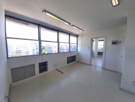 Γραφείο προς ενοικίαση