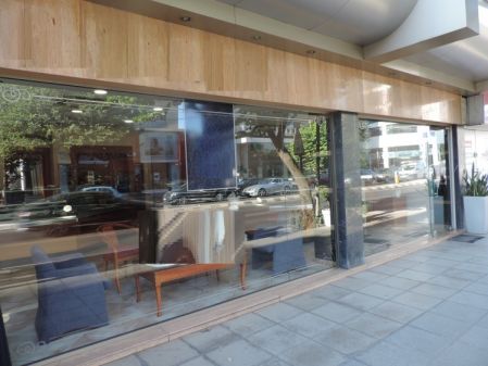 מסחר להשכרה