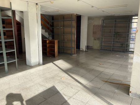 מסחר להשכרה