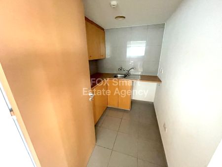 Λιανική προς ενοικίαση