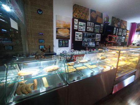 Vente au détail à vendre