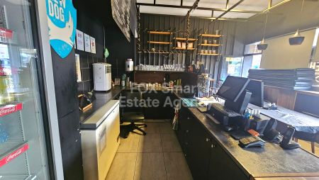 Vendita al dettaglio in vendita