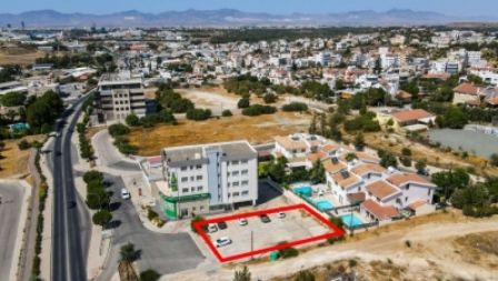 Działka mieszkalna na sprzedaż