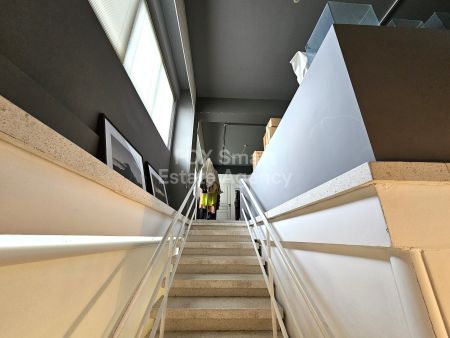 Vente au détail à vendre