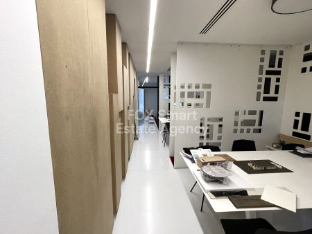 Vente au détail à vendre