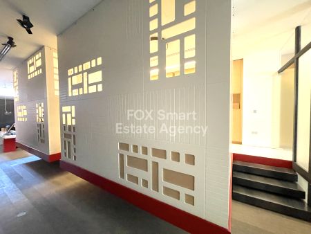 Vente au détail à vendre